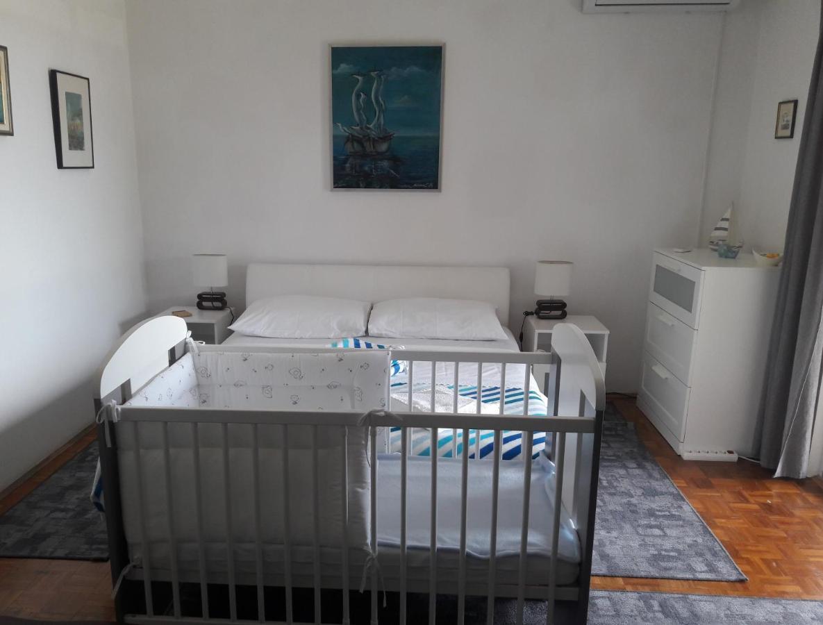 Apartman-Maja-Krk 크르크 외부 사진